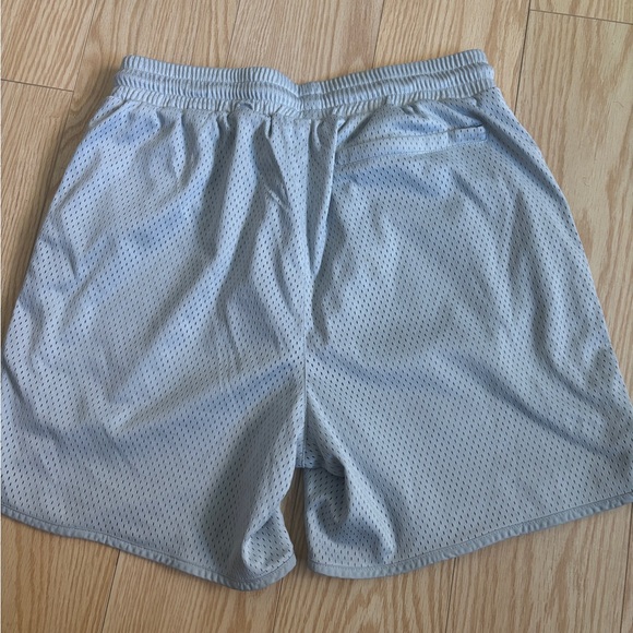 Kith x Jordan Mesh Shorts - Picture 4 of 5